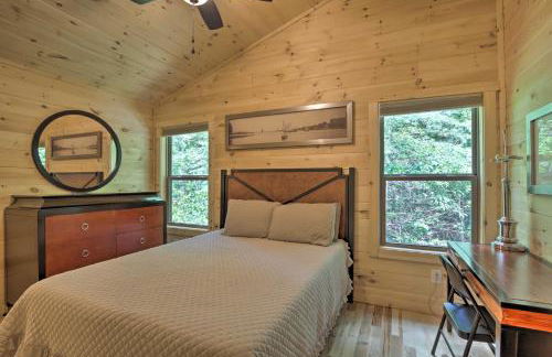 Private Hot Tub and EV Charger Cozy Murphy Cabin! - Foto 12