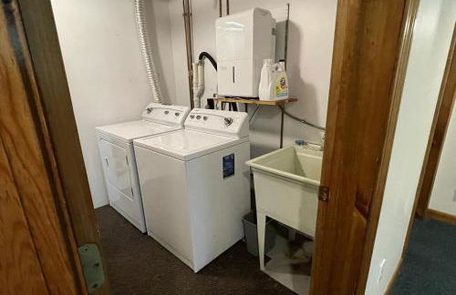 Spacious, Sunny Lake House! Close to ski trails. - Foto 28