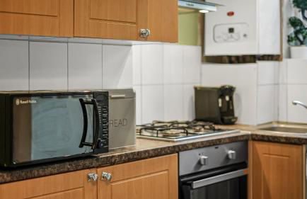 Lovely 2 Bedrooms Flat Next to The Station - Foto 9