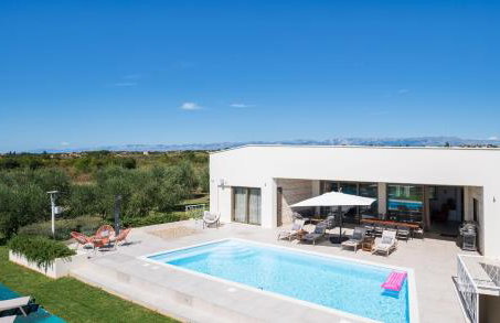 Villa Olive Grove ZadarVillas - Photo 2