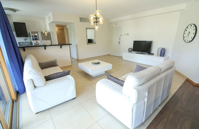 205 - King David Residence - Jerusalem-Rent - Photo 21