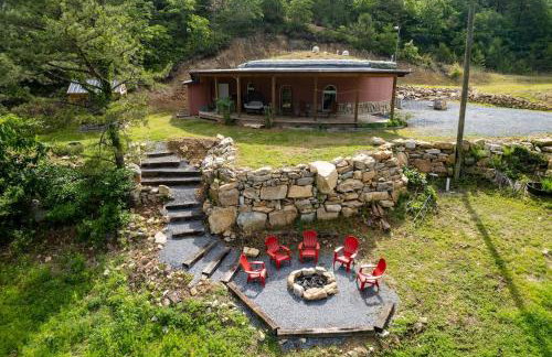 Secluded LUX Bunker Hot Tub, Views & Trails - Foto 28