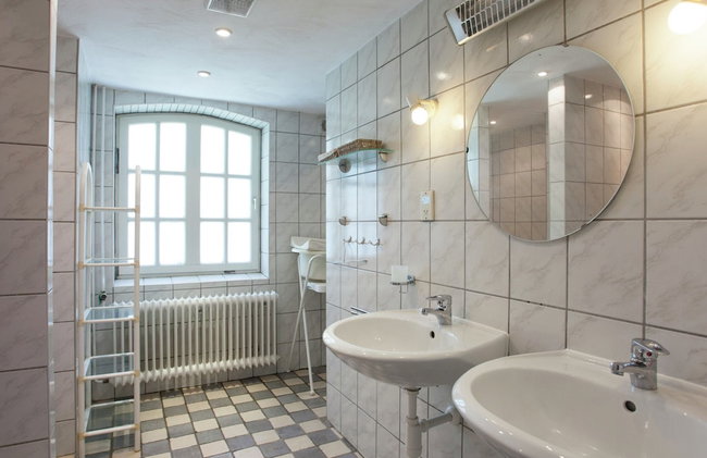 Farmhouse in Sint Joost With Pool & BBQ - Foto 16