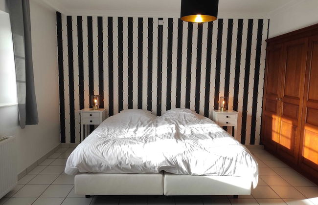 Luxurious Villa With Pool in the Ardennes - Photo 7