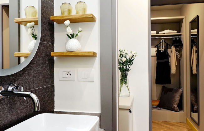 Roma Five Suites - Photo 53