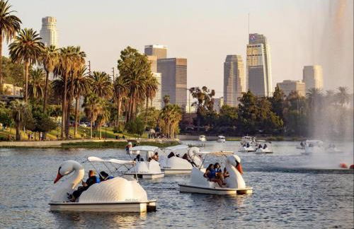 Resort Getaway in Private Garden Terrace Villa w Luxury Amenities - Foto 29