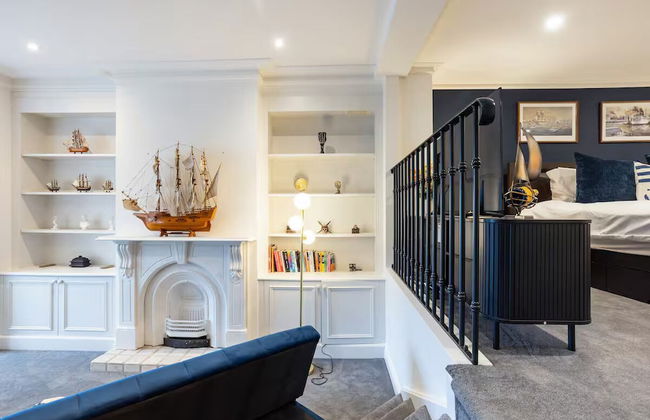 King Bed Luxury View - Captains Retreat - Foto 4