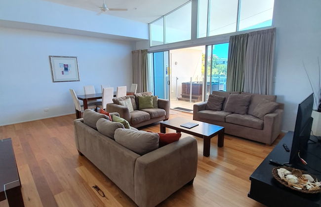 Azure Sea Whitsunday Resort - Photo 41