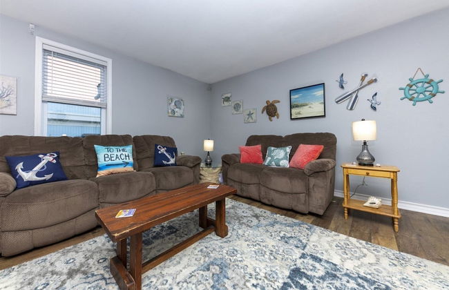 Dolphin Paradise - Photo 20