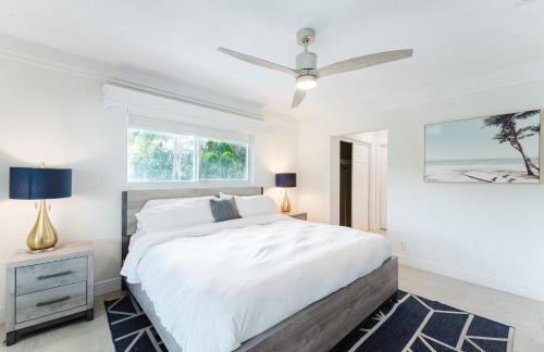 Aureum Stay Beachside Two Bedroom with Pool near Boca Beach - Foto 19