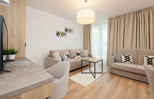 Jantaris Apartments by Renters - Photo 47