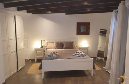 Edificio Can Roses - Foto 33