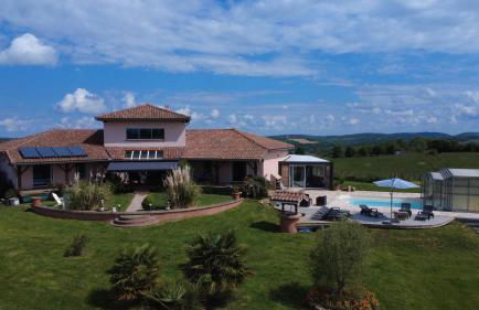 Villa aux portes des Pyrénées - Foto 1