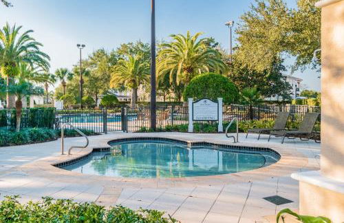 A DISNEY REUNION! Spacious And Spectacular, 5 Heated Pools, Sleeps 8, Overlooking Acres Of Views, LOW Rates! - Foto 92