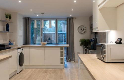 Luxury Living Away From Home - Foto 3