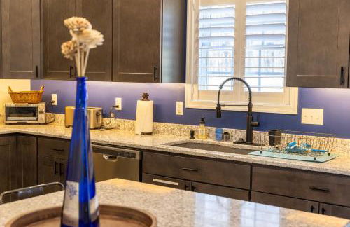 Deep Creek Retreat Hot Tub 85 inchTV all one level - Foto 23