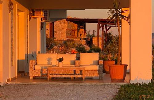 MOKKINO garden level private pool outdoor kitchen - Photo 22