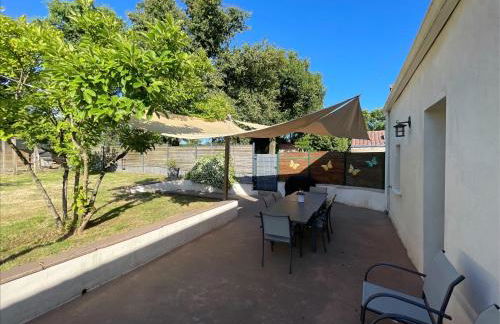 Gîte La Petite Renaudière - proche parc du Puy du F - Photo 36