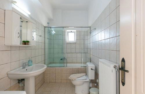 7 bedroom villa with pool, 700m from the beach! - Foto 34