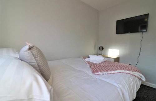 Signature - Chapelhall House - Photo 20