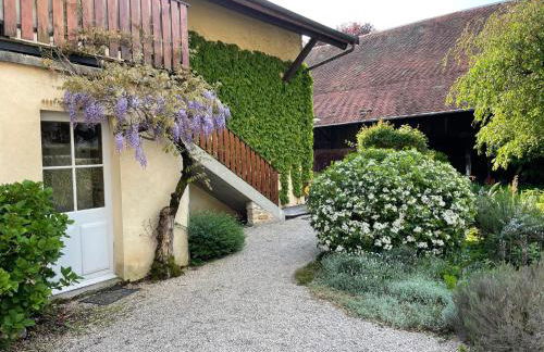 La Diligence, gîte de caractère au cœur d'Arbois - Foto 16