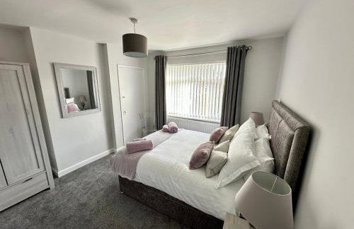 Beautifully Spacious 3 Bed Home - Foto 16