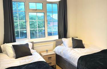 Rushden Home - Perfect for Contractors - Free Parking - Sleeps 5 - Garden - Netflix and HDR TV - Foto 65