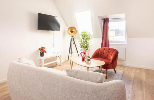 Élégant cocon au cœur de Montargis - Photo 2