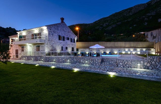 Villa Pave - Six-bedroom Villa With Terrace and Swimming Pool - Foto 23