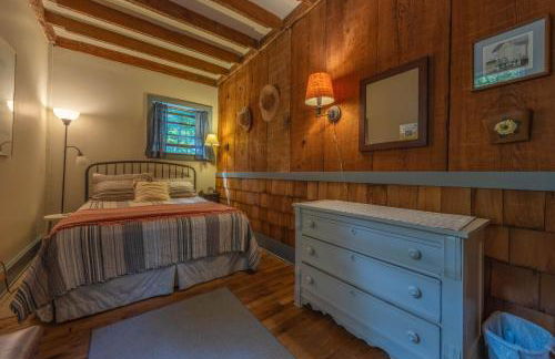 Walking distance to Lake Michigan! Cozy Cottage - Foto 12