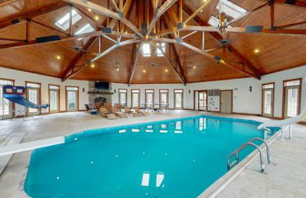 Grace and Grandeur-The Stables Estate - Foto 2