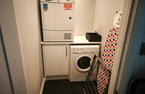 Groombridge 1 Bed self catered flat, can sleep 4 - Foto 9