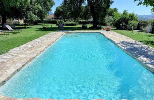 Elegant Farmhouse Retreat in Poreta, Italy - Foto 54