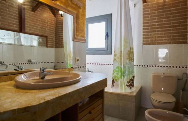 Spacious Holiday Home in Esparreguera With Balcony - Foto 12