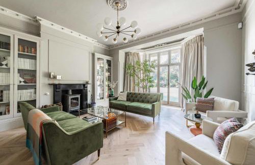 Bressingham Lodge by Leap Escapes - Photo 3