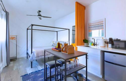Vibe on the Patio at a Modern Luxury Studio near LAX Beach - Foto 4