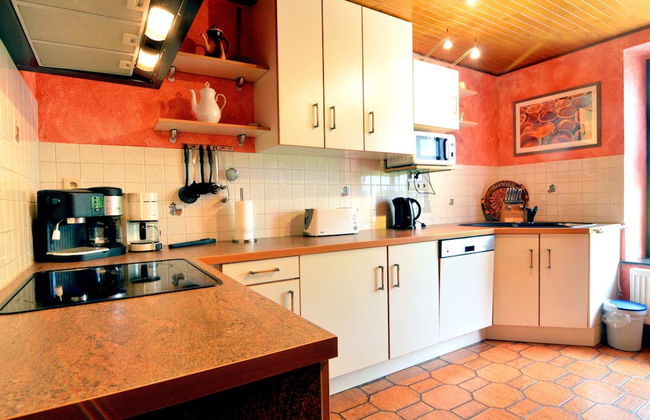 Cosy Holiday Home With Sauna, Terrace - Foto 10