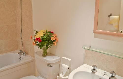 The Cobbles - Photo 8