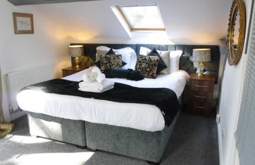 The Shakespeare Lodge - Sleeps up to 12 - 2 HOT TUBS - Foto 53