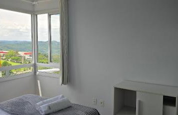 Apto com Churrasqueira e Vista Deslumbrante - Foto 9