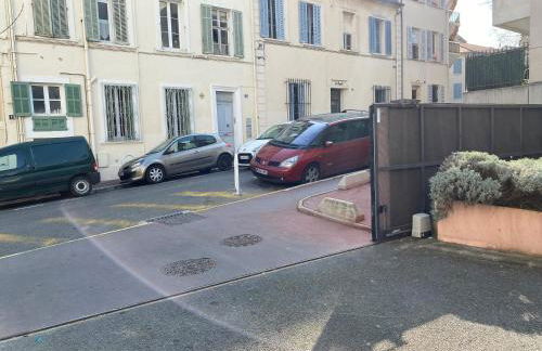T2 proche de la gare, à 10 minutes à pieds de la Croisette, piscine & parking dans résidence de haut standing - Foto 53