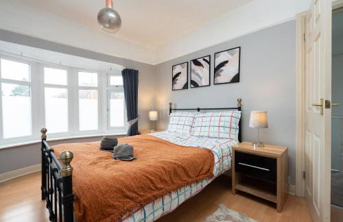 Elegant 3-Bedroom Manchester Retreat Free Parking KeenzChillz - Foto 2