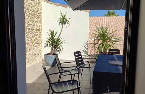 Maison entre port et plage - Photo 17
