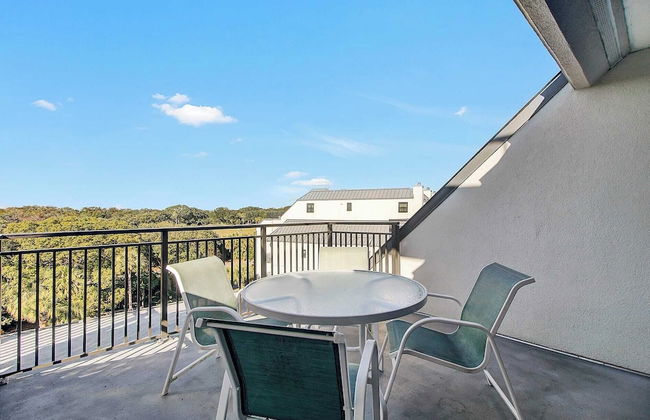 407 A Shipwatch by Avantstay Beach Front Condo w/ Ocean Views - Foto 33