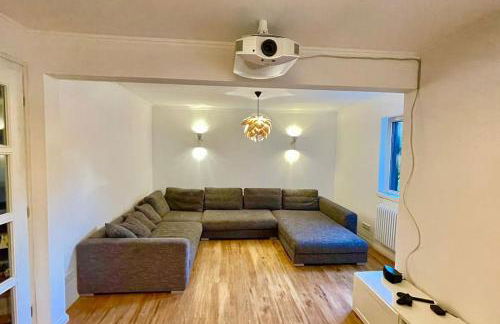 Unterkunft für Familien und Gruppen in Seenähe mit Garten - Foto 5