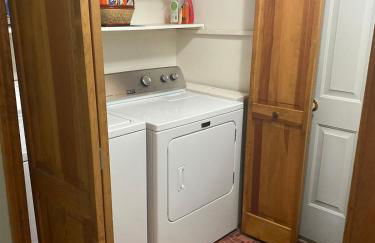 Beautiful Maine Retreat 4 Bdrm Lakeside Cottage - Foto 32