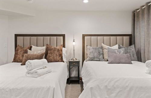 Exclusive Resort Escape - Heated Pool, Spa & Pickleball - Foto 64