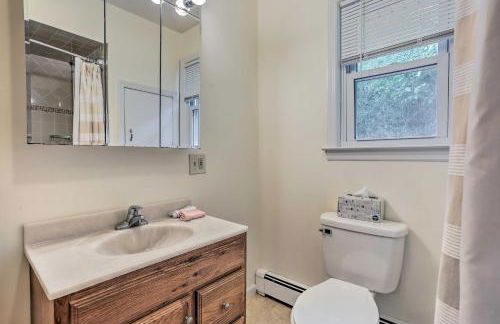 Spacious Lakefront House With a Private Dock - Foto 22