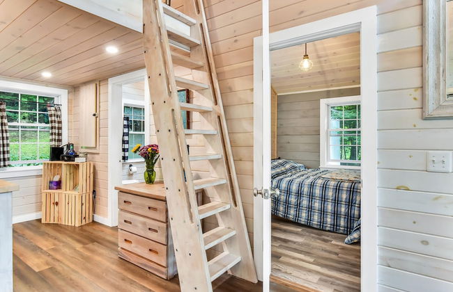 Gables End Cottage in Belgrade - Photo 10