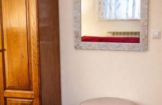 Angelina Green Oasis - Free Parking, Self check in - Foto 6